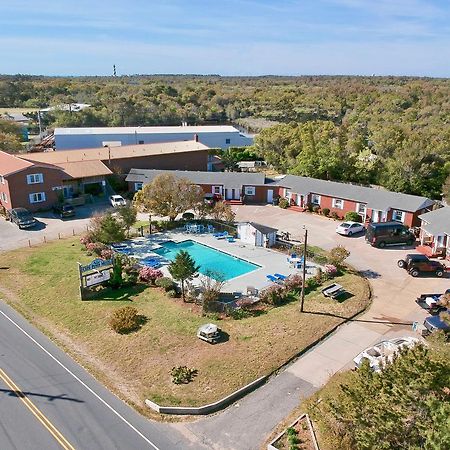 Cape Pines Motel Бакстон Экстерьер фото