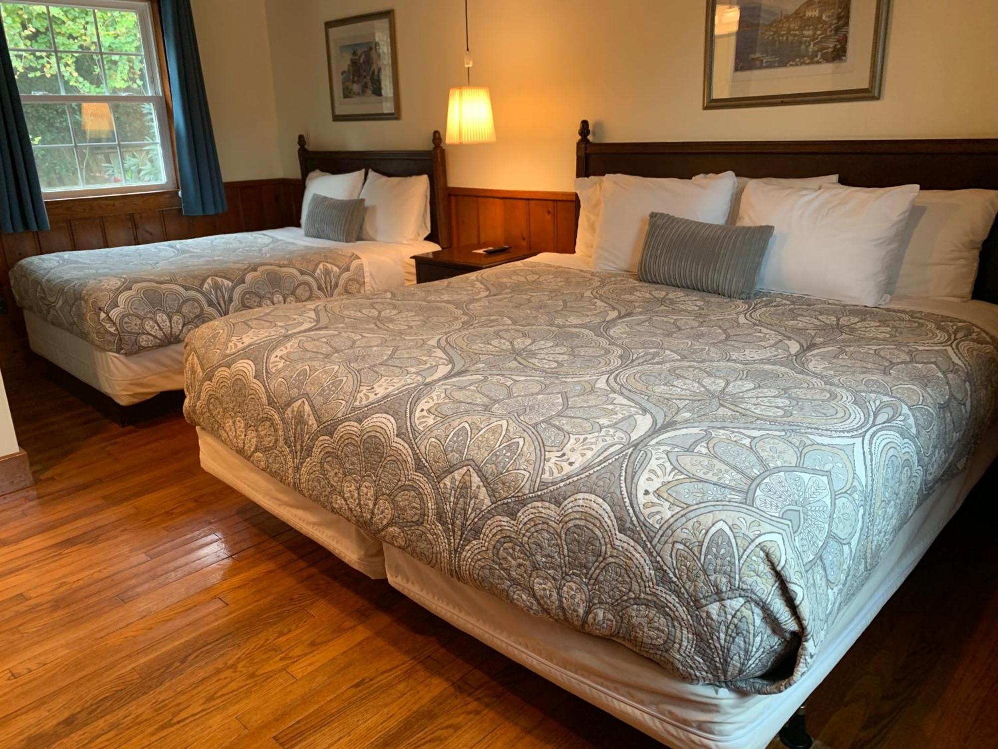 Cape Pines Motel Бакстон Экстерьер фото